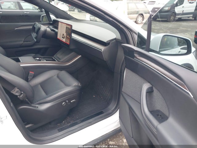 2022 TESLA MODEL X 7SAXCAE51NF357196 Photo 4