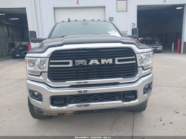 44455913 :رقم المزاد ، 3C63RRBL3KG585029 vin ، 2019 Ram 3500 Big Horn  4x4 8' Box مزاد بيع