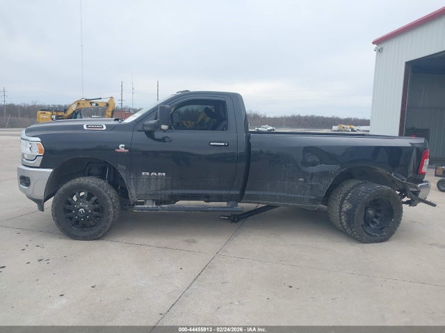 44455913 :رقم المزاد ، 3C63RRBL3KG585029 vin ، 2019 Ram 3500 Big Horn  4x4 8' Box مزاد بيع