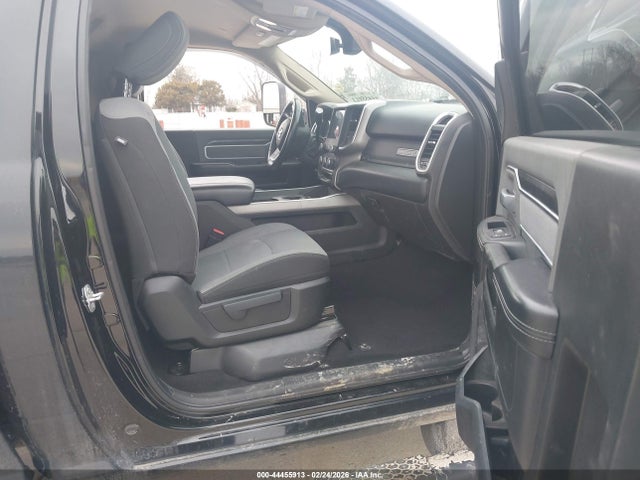 44455913 :رقم المزاد ، 3C63RRBL3KG585029 vin ، 2019 Ram 3500 Big Horn  4x4 8' Box مزاد بيع