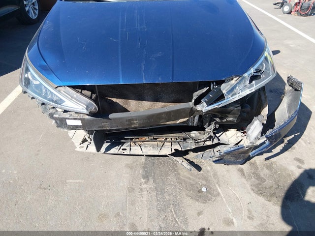 Продаж на аукціоні авто 2020 Hyundai Elantra Sel, vin: 5NPD84LF7LH565404, номер лоту: 44455921