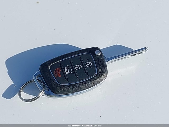 5NPE24AF6FH012725 Hyundai SONATA SE