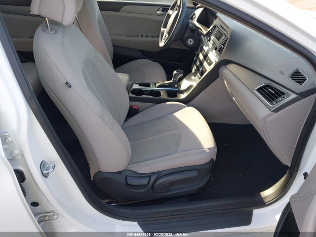 5NPE24AF6FH012725 Hyundai SONATA SE