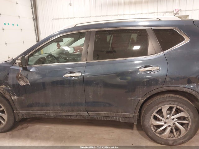 5N1AT2MV0FC792697 Nissan Rogue Sl