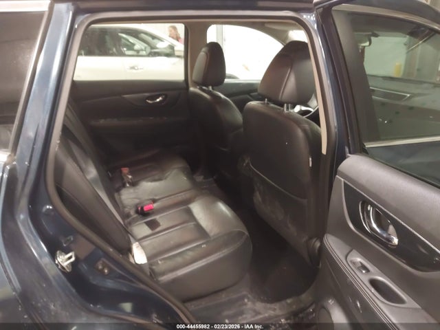 5N1AT2MV0FC792697 Nissan Rogue Sl