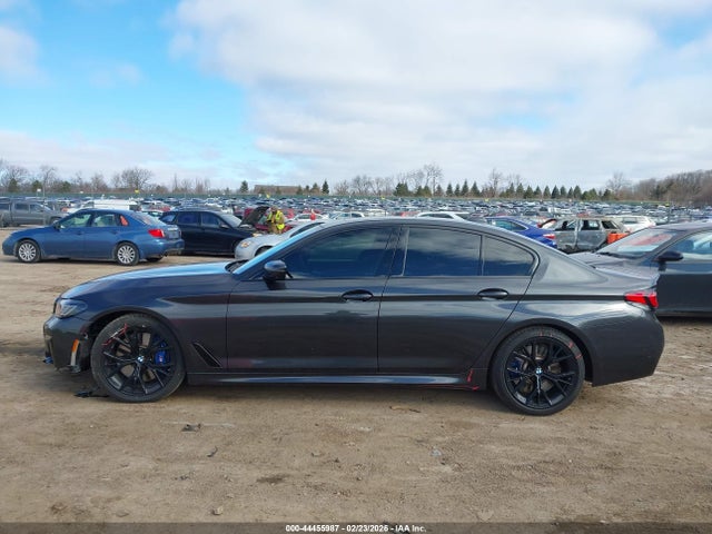 BMW M550i Xdrive 2021 WBA13BK04MCH49294 Image 14