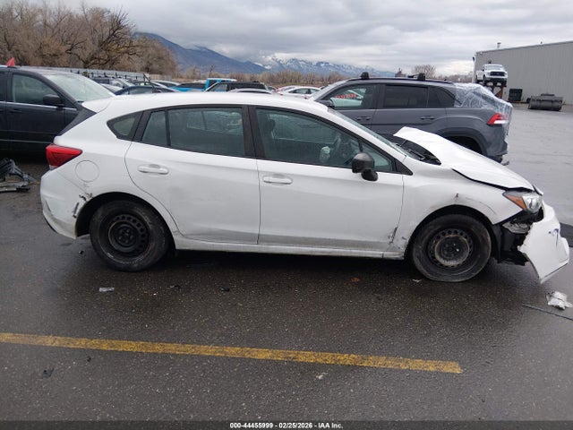 4S3GTAA61J3752403 Subaru Impreza 2.0i