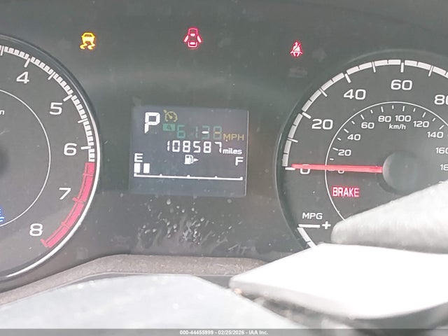 4S3GTAA61J3752403 Subaru Impreza 2.0i
