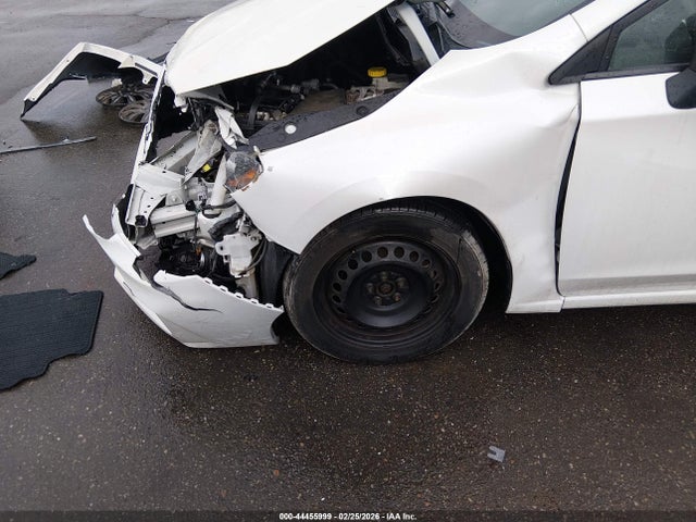 4S3GTAA61J3752403 Subaru Impreza 2.0i