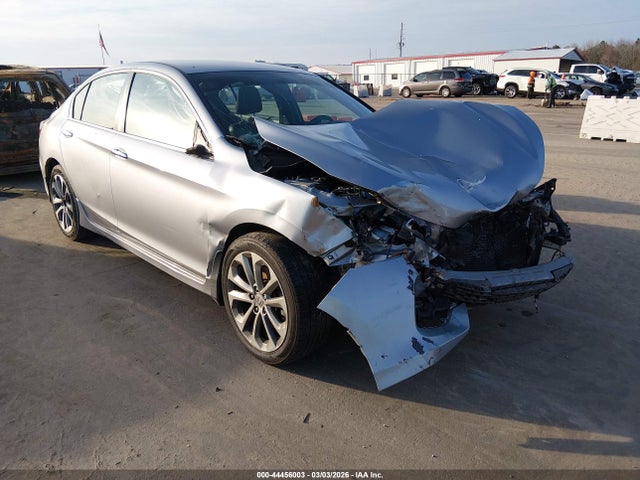 44456003 :رقم المزاد ، 1HGCR2F15HA010657 vin ، 2017 Honda Accord Sport Se مزاد بيع