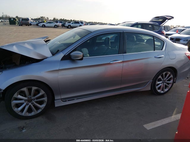 44456003 :رقم المزاد ، 1HGCR2F15HA010657 vin ، 2017 Honda Accord Sport Se مزاد بيع