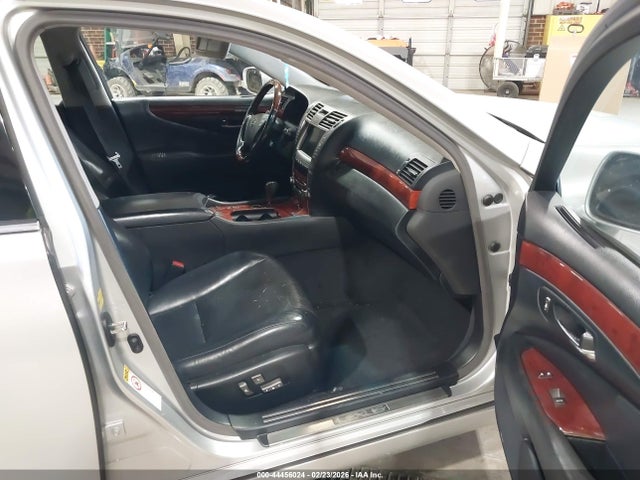 44456024 :رقم المزاد ، JTHBL46FX85076289 vin ، 2008 Lexus Ls 460 مزاد بيع