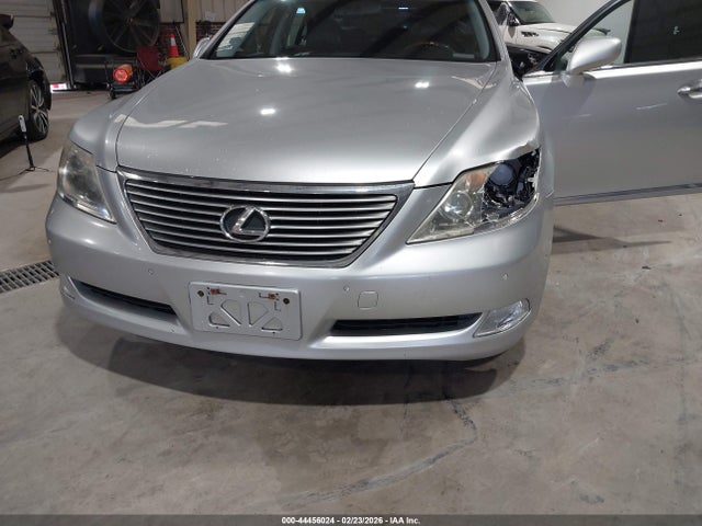 44456024 :رقم المزاد ، JTHBL46FX85076289 vin ، 2008 Lexus Ls 460 مزاد بيع