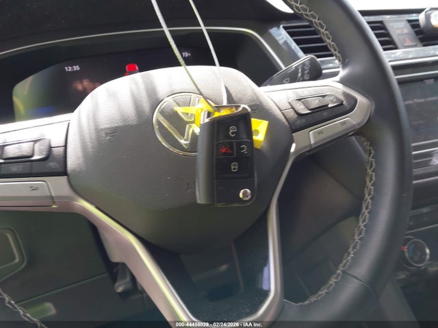 Продажа на аукционе авто 2024 Volkswagen Tiguan 2.0t S, vin: 3VVRB7AX2RM068494, номер лота: 44456029