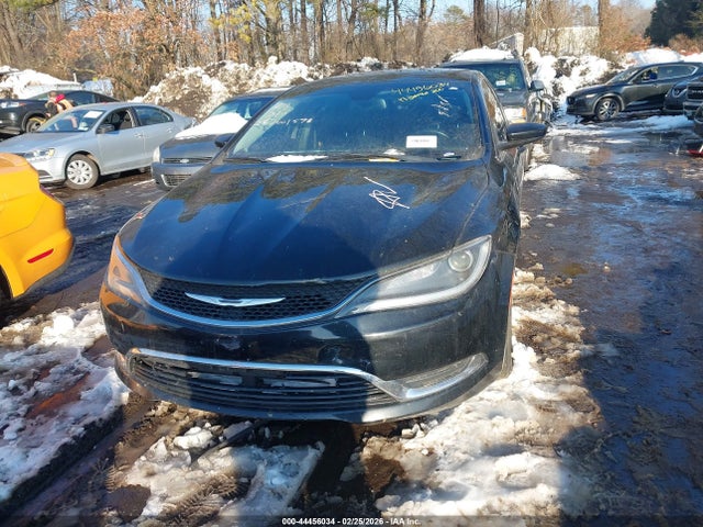 Продажа на аукционе авто 2017 Chrysler 200 Limited Platinum, vin: 1C3CCCAB3HN507225, номер лота: 44456034