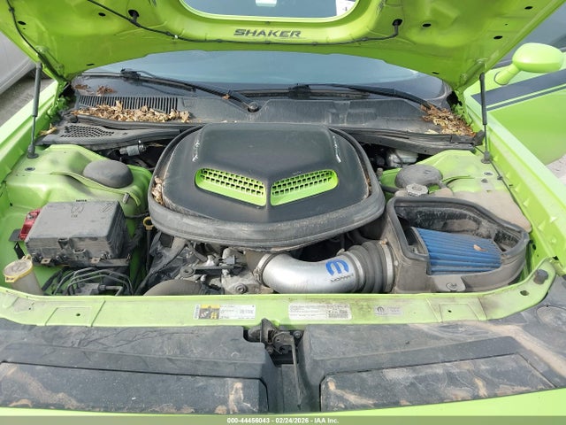 44456043 :رقم المزاد ، 2C3CDZBT5FH702658 vin ، 2015 Dodge Challenger R/t Plus مزاد بيع
