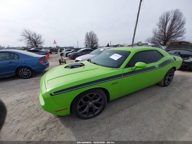 44456043 :رقم المزاد ، 2C3CDZBT5FH702658 vin ، 2015 Dodge Challenger R/t Plus مزاد بيع