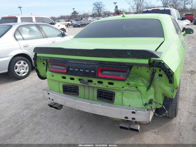 44456043 :رقم المزاد ، 2C3CDZBT5FH702658 vin ، 2015 Dodge Challenger R/t Plus مزاد بيع