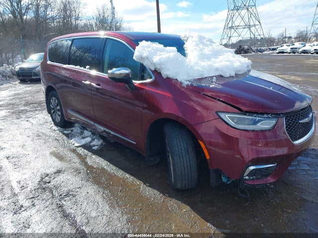 2023 CHRYSLER PACIFICA HYBRID 2C4RC1S75PR500220