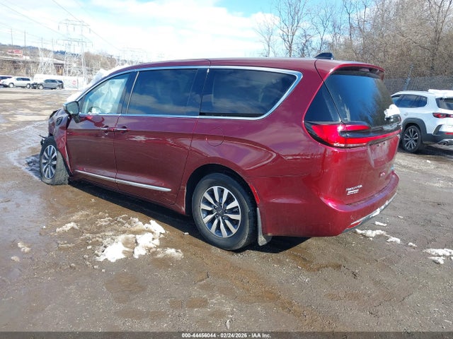 2023 Chrysler Pacifica Hybrid Limited მანქანა იყიდება აუქციონზე, vin: 2C4RC1S75PR500220, აუქციონის ნომერი: 44456044