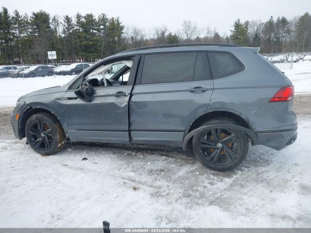 Aukcja sprzedaży 2023 Volkswagen Tiguan 2.0t Se R-line Black, vin: 3VV8B7AXXPM126893, numer aukcji: 44456054