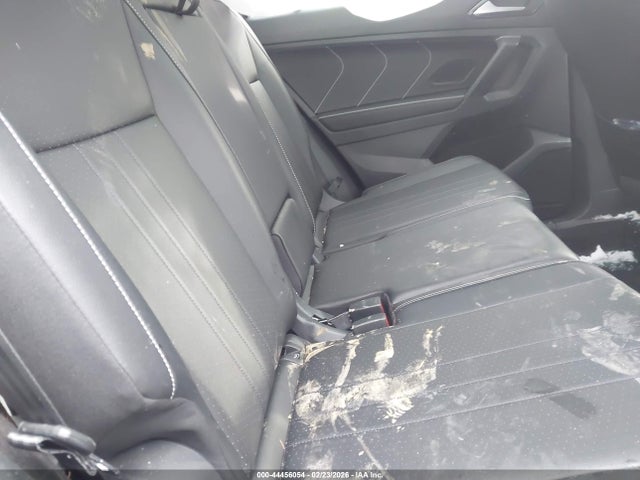 Aukcja sprzedaży 2023 Volkswagen Tiguan 2.0t Se R-line Black, vin: 3VV8B7AXXPM126893, numer aukcji: 44456054