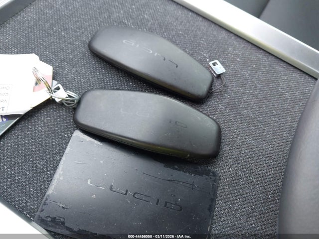 Lucid Air Pure 2025 50EA1PGA2SA004231 Image 11