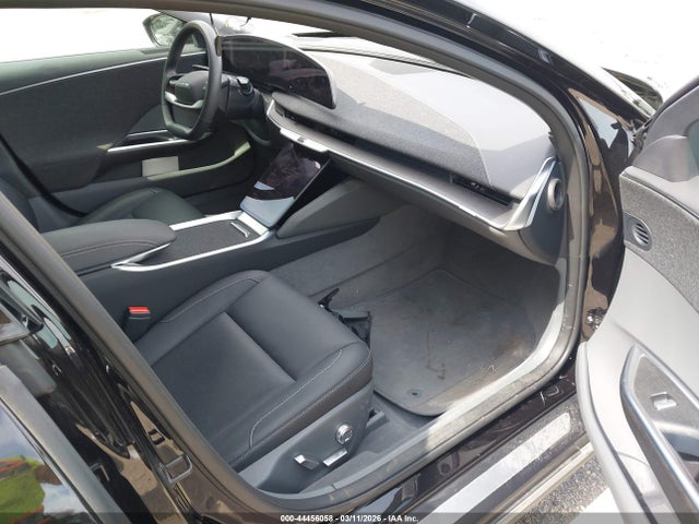 Lucid Air Pure 2025 50EA1PGA2SA004231 Image 5