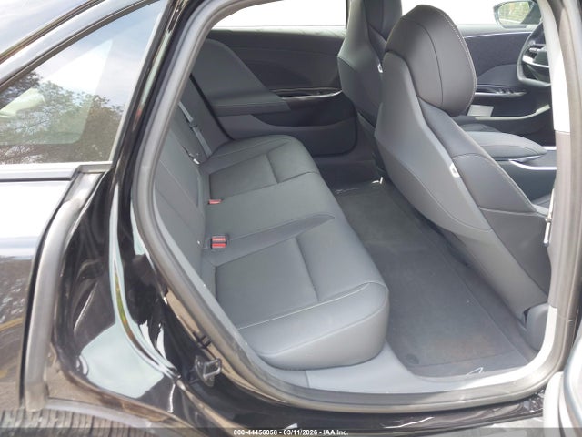 Lucid Air Pure 2025 50EA1PGA2SA004231 Image 8