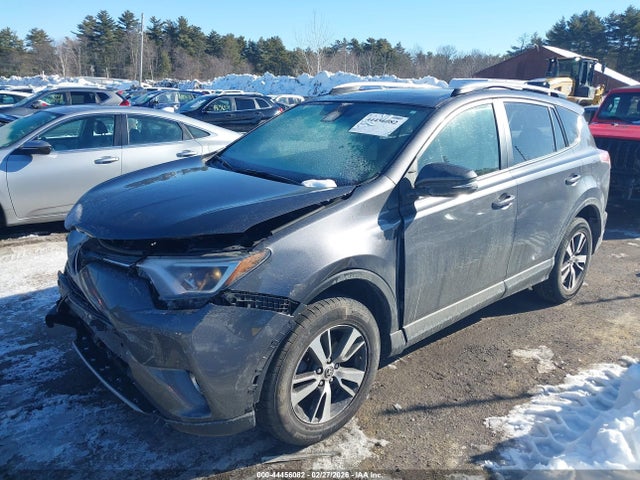 44456082 :رقم المزاد ، JTMRFREV4HJ168115 vin ، 2017 Toyota Rav4 Xle مزاد بيع