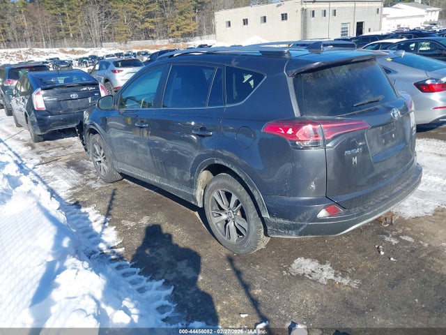 44456082 :رقم المزاد ، JTMRFREV4HJ168115 vin ، 2017 Toyota Rav4 Xle مزاد بيع