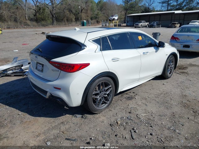 2018 INFINITI QX30 SJKCH5CP3JA040321 Photo 3