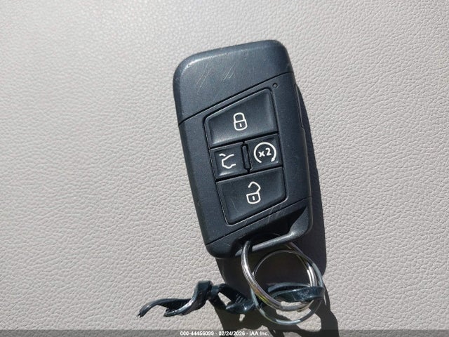 2019 VOLKSWAGEN ATLAS 1V2WR2CA6KC572111 Photo 10