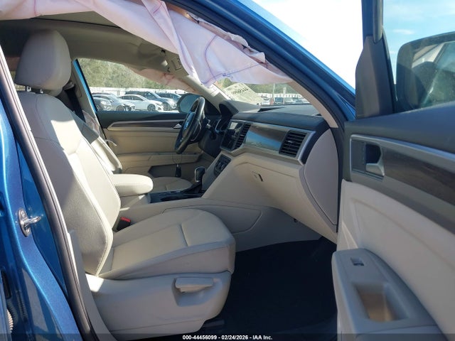 2019 VOLKSWAGEN ATLAS 1V2WR2CA6KC572111 Photo 4