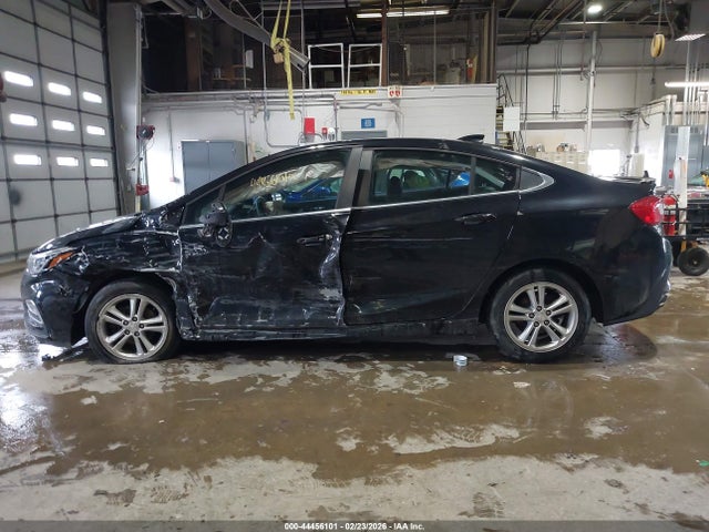 1G1BD5SM5H7275370 Chevrolet Cruze Lt Manual