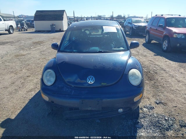 Продаж на аукціоні авто 2001 Volkswagen New Beetle Glx, vin: 3VWDC21C71M413378, номер лоту: 44456104