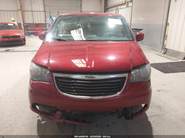 44456105 :رقم المزاد ، 2C4RC1HGXER413059 vin ، 2014 Chrysler Town & Country S مزاد بيع