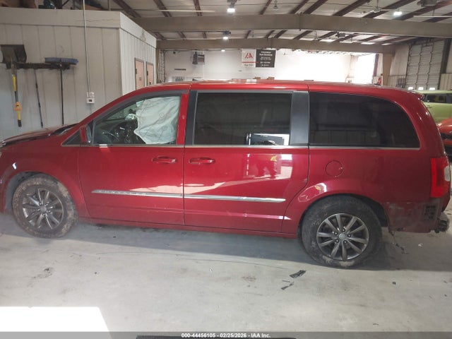 44456105 :رقم المزاد ، 2C4RC1HGXER413059 vin ، 2014 Chrysler Town & Country S مزاد بيع