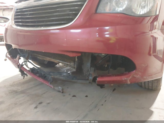 44456105 :رقم المزاد ، 2C4RC1HGXER413059 vin ، 2014 Chrysler Town & Country S مزاد بيع