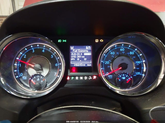 44456105 :رقم المزاد ، 2C4RC1HGXER413059 vin ، 2014 Chrysler Town & Country S مزاد بيع