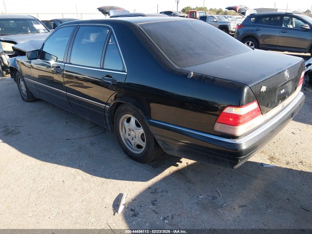 44456113 :رقم المزاد ، WDBGA43G9XA421097 vin ، 1999 Mercedes-benz S 420 مزاد بيع
