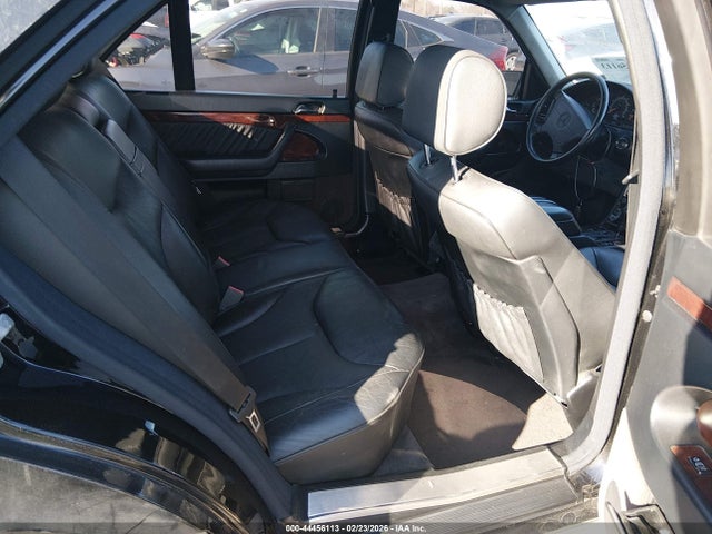 44456113 :رقم المزاد ، WDBGA43G9XA421097 vin ، 1999 Mercedes-benz S 420 مزاد بيع