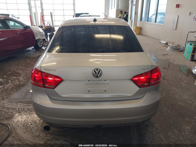 Продаж на аукціоні авто 2014 Volkswagen Passat 2.0l Tdi Se, vin: 1VWBN7A34EC115263, номер лоту: 44456120
