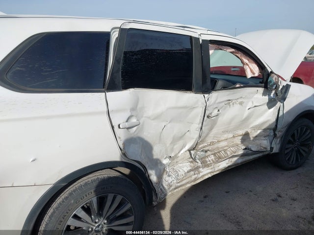 Продажа на аукционе авто 2019 Mitsubishi Outlander Se, vin: JA4AD3A37KZ055220, номер лота: 44456134