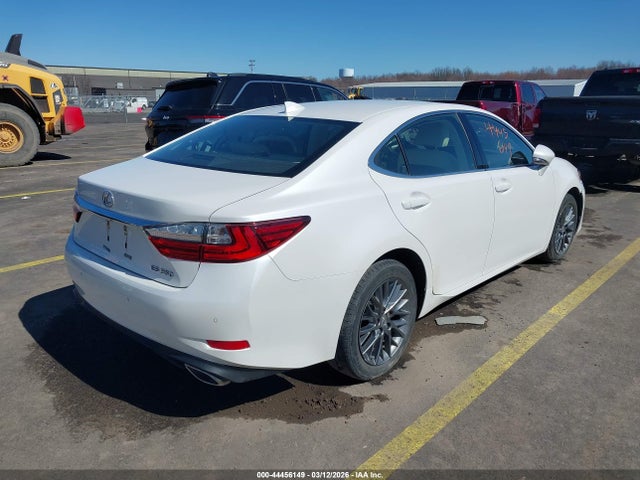 44456149 :رقم المزاد ، 58ABK1GG6JU107452 vin ، 2018 Lexus Es 350 مزاد بيع