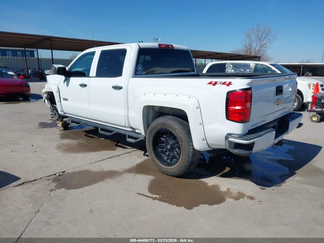 2018 CHEVROLET SILVERADO 1500 3GCUKPEC2JG602838 Photo 2