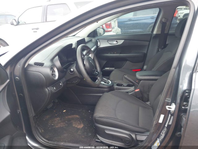 Продажа на аукционе авто 2023 Kia Forte Lxs, vin: 3KPF24AD7PE640043, номер лота: 44456199