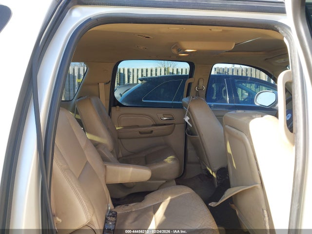 2011 CADILLAC ESCALADE ESV 1GYS3JEF1BR159427 Photo 7
