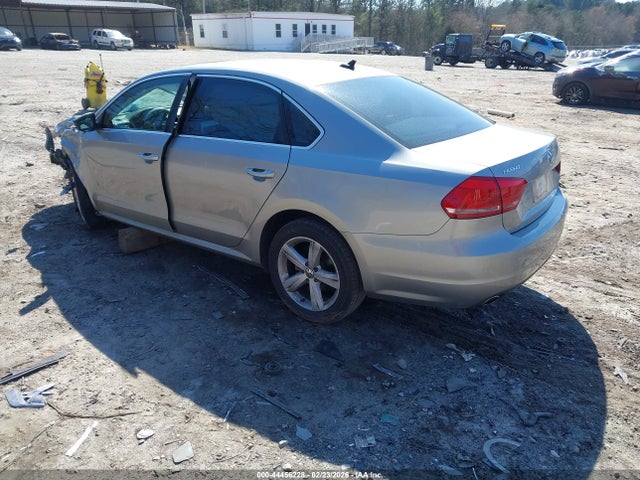 44456228 :رقم المزاد ، 1VWBP7A36CC100271 vin ، 2012 Volkswagen Passat 2.5l Se مزاد بيع