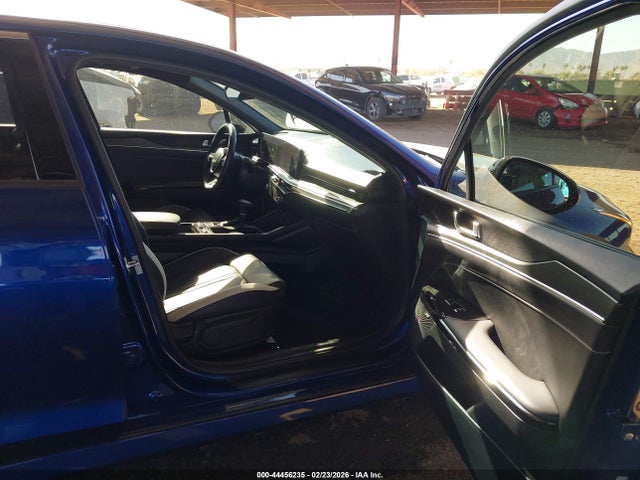 KNAG64J70S5278397 KIA K5 Gt-line